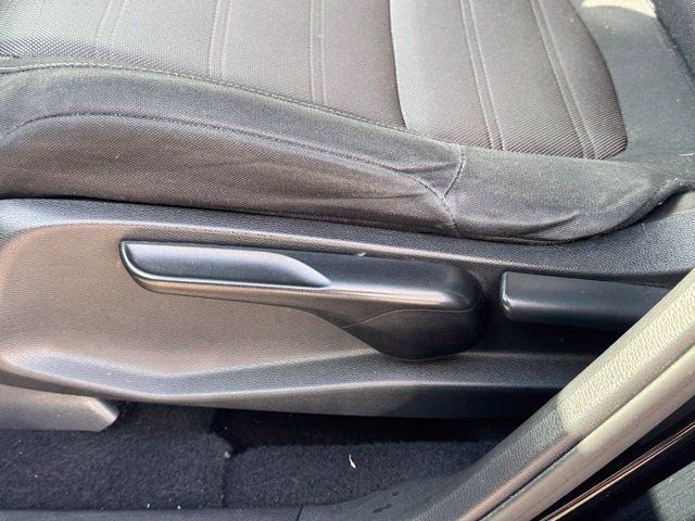 Used 2018 Honda CR-V LX image 10