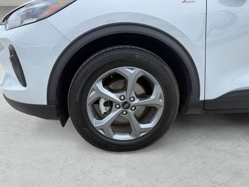 Used 2025 Ford Escape ST-Line image 23