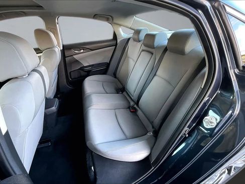 Used 2018 Honda Civic EX image 19