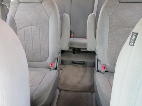 Used 2016 Buick Enclave Convenience FWD image 16