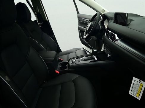 New 2025 MAZDA CX-5 AWD 2.5 S w/ Select Package image 9