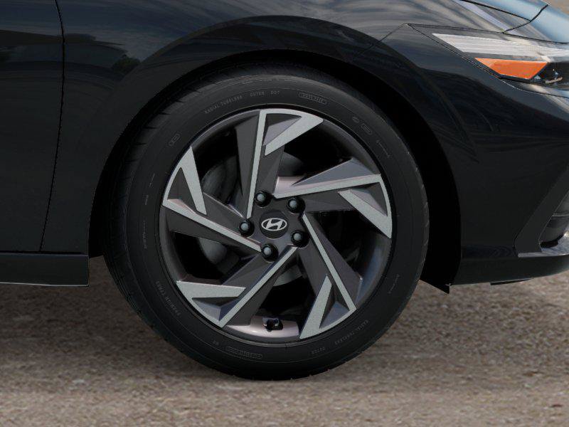 New 2025 Hyundai Elantra SEL FWD image 8