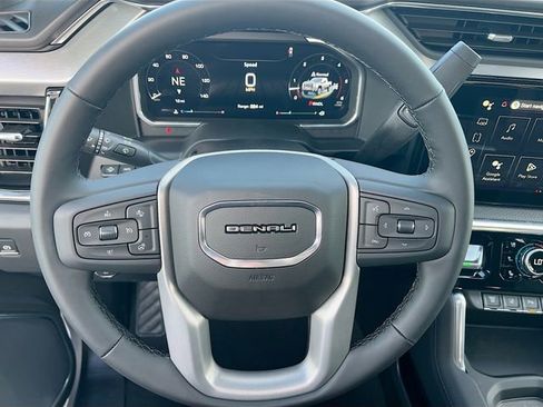 New 2026 GMC Sierra 2500 Denali w/ Denali Reserve Package image 7