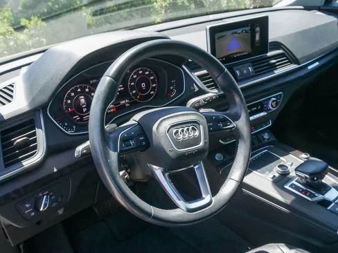Used 2020 Audi Q5 2.0T Premium Plus w/ Premium Plus Package AWD/4WD image 18