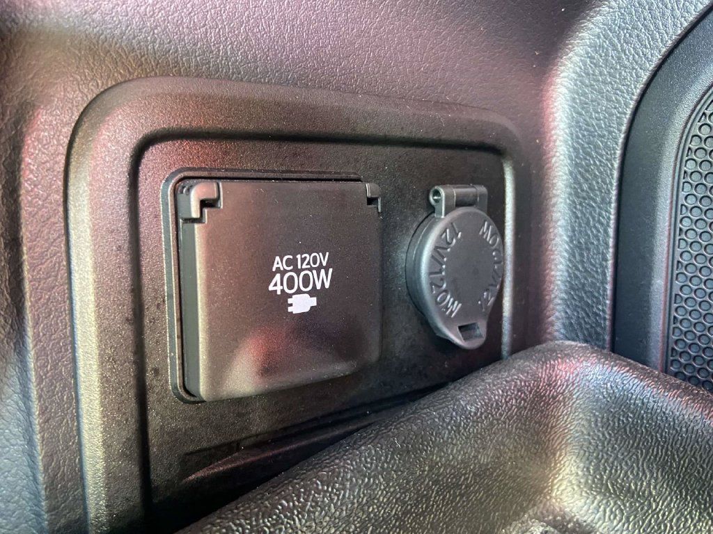 Used 2024 Toyota 4Runner Limited AWD/4WD image 8