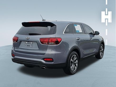 Used 2020 Kia Sorento FWD V6 image 4