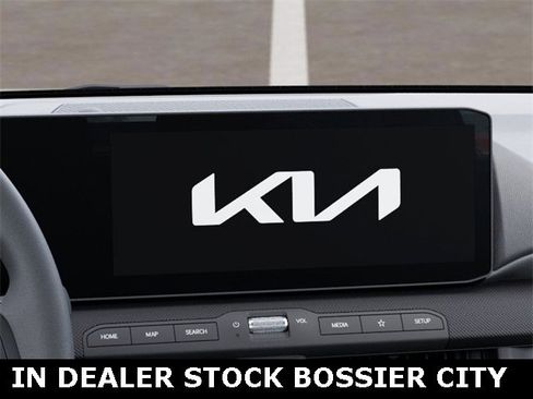 New 2025 Kia K4 LX image 20