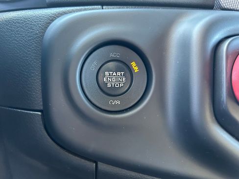 Used 2021 Jeep Wrangler Unlimited Sahara image 17