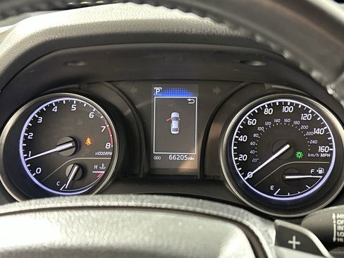 Used 2024 Toyota Camry SE image 15