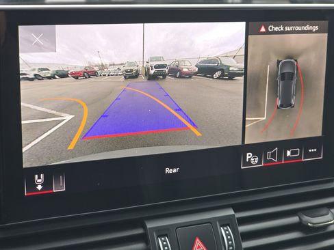 Certified 2023 Audi SQ5 Prestige w/ Prestige Package image 12