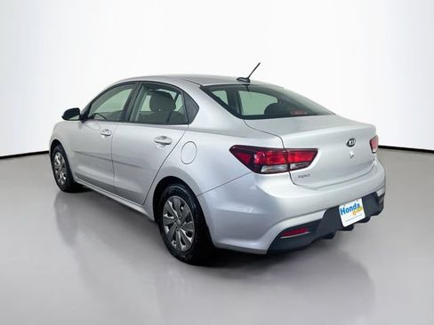 Used 2018 Kia Rio S FWD image 7