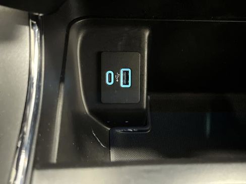 Used 2022 Ford F150 XLT w/ XTR Package image 21