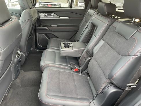 New 2026 Ford Explorer ST w/ Sun And Sound Package image 22