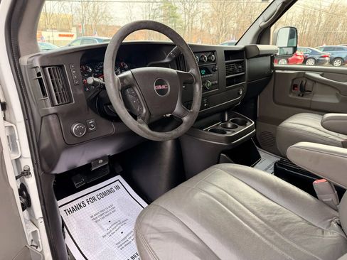 Used 2012 GMC Savana 2500 LS w/ Power Package image 12