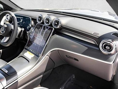 New 2026 Mercedes-Benz GLC 300 4MATIC image 23