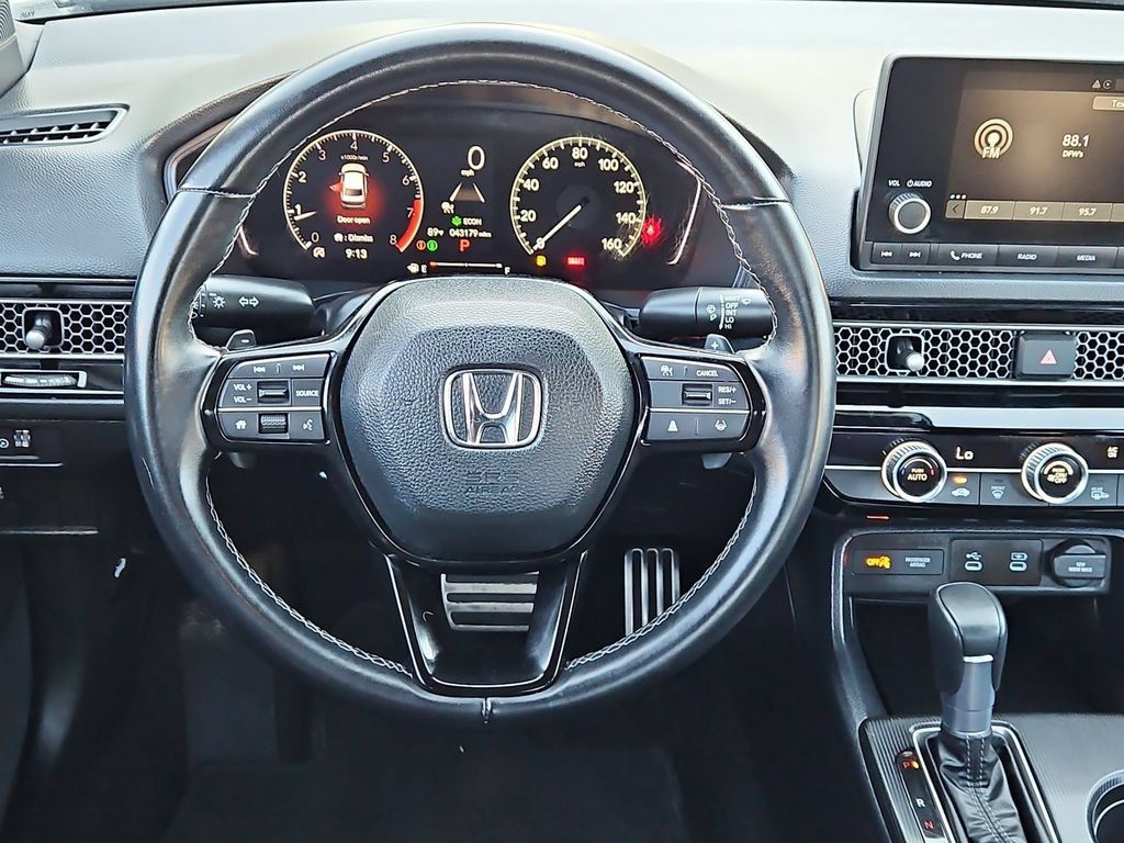 Used 2025 Honda Civic Sport image 23