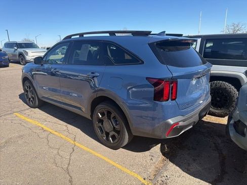 Used 2025 Kia Sorento X-Line EX image 3