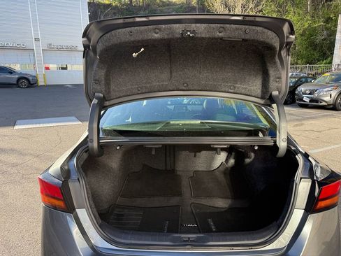 Used 2019 Nissan Altima 2.5 Platinum AWD/4WD image 29