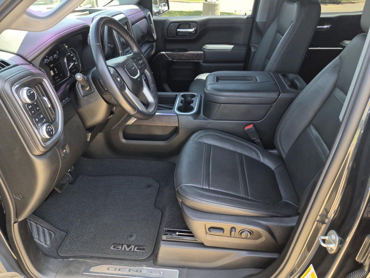 Certified 2022 GMC Sierra 1500 Denali w/ Denali Reserve Package AWD/4WD image 12