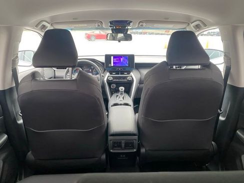 Certified 2023 Toyota Venza LE AWD/4WD image 14
