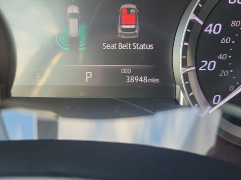 Used 2022 Toyota Highlander XLE image 18