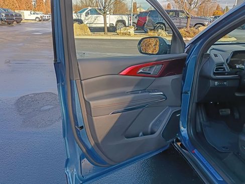 New 2026 Chevrolet Traverse RS image 29