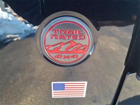 Certified 2022 Jeep Wrangler Unlimited Rubicon w/ Cold Weather Group image 14