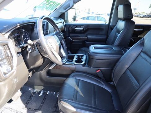 Used 2021 GMC Sierra 2500 Denali w/ Denali Ultimate Package image 16