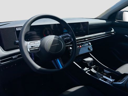 New 2026 Hyundai Tucson SEL image 7