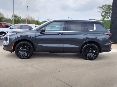 New 2026 Mitsubishi Outlander LE AWD/4WD image 19