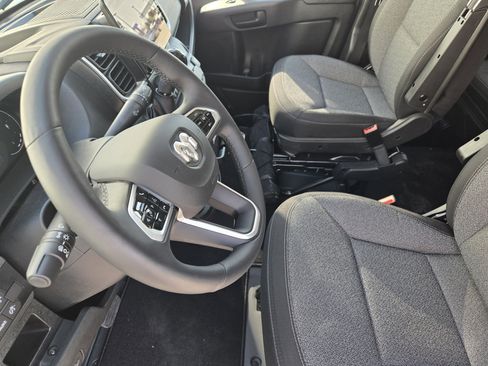New 2025 RAM ProMaster 3500 w/ Crew Van Package image 10