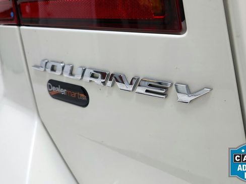 Used 2020 Dodge Journey Crossroad image 29