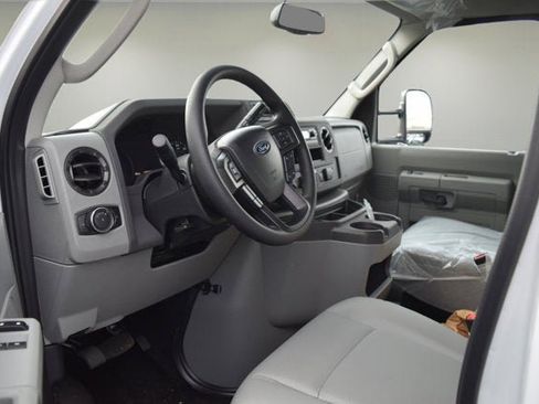 New 2025 Ford E-350 and Econoline 350 Super Duty w/ Power Equipment Group image 6