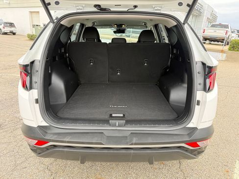 Used 2024 Hyundai Tucson SEL AWD/4WD image 38