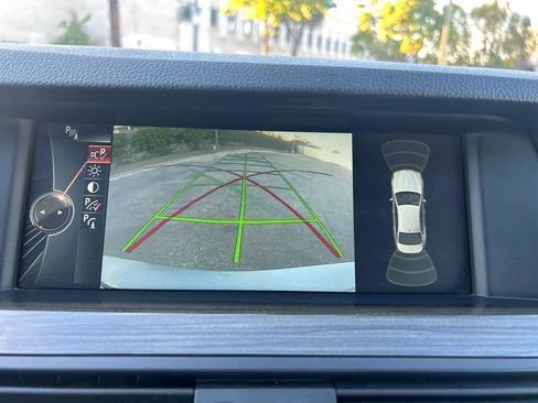 Used 2013 BMW 528i Sedan image 13