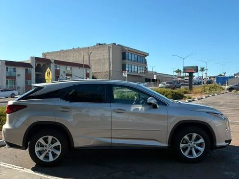 Used 2017 Lexus RX 350 FWD w/ Premium Package image 4