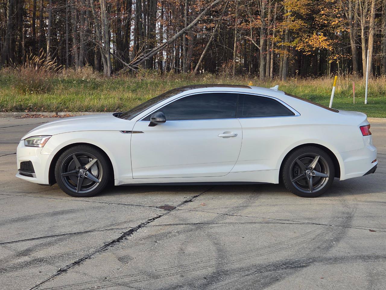 Used 2018 Audi A5 2.0T Premium Plus w/ Premium Plus AWD/4WD image 2