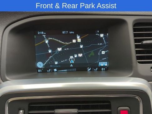 Used 2016 Volvo V60 T5 Premier w/ Convenience Package image 16