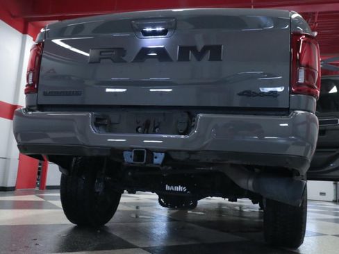 Used 2025 RAM 2500 Laramie w/ Night Edition AWD/4WD image 32