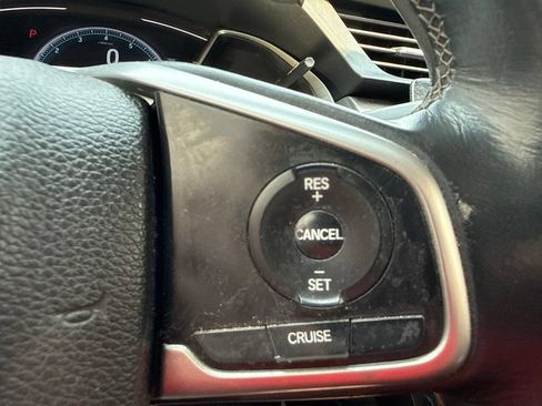 Used 2017 Honda Civic EX-L image 21