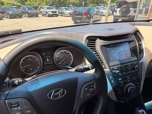 Used 2017 Hyundai Santa Fe Sport AWD/4WD image 26