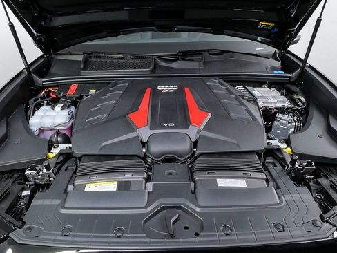 New 2026 Audi RS Q8 performance image 36