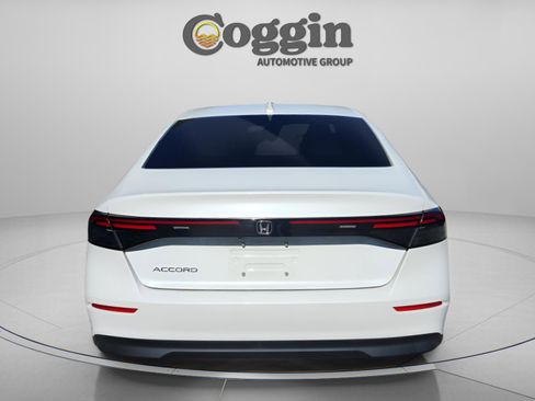 Used 2024 Honda Accord EX image 4