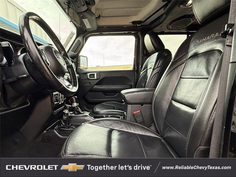 Used 2018 Jeep Wrangler Unlimited Sahara image 26