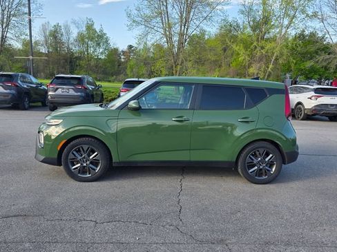 Used 2020 Kia Soul EX FWD image 5