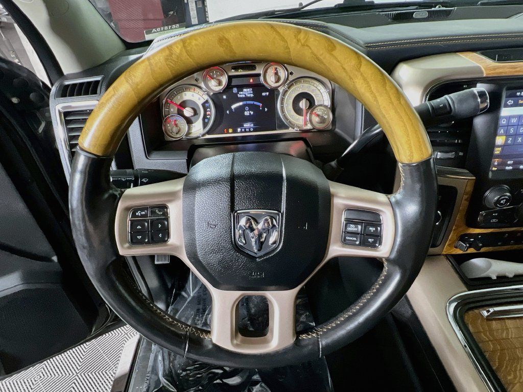 Used 2018 RAM 2500 Longhorn w/ Convenience Group AWD/4WD image 10