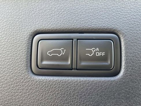 New 2026 Kia Carnival EX image 25