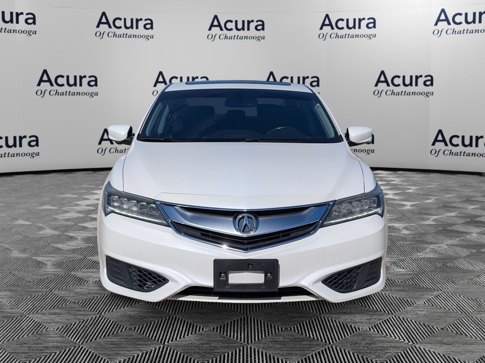 Used 2018 Acura ILX FWD image 3