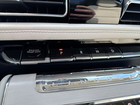 New 2026 Lincoln Aviator Reserve image 17