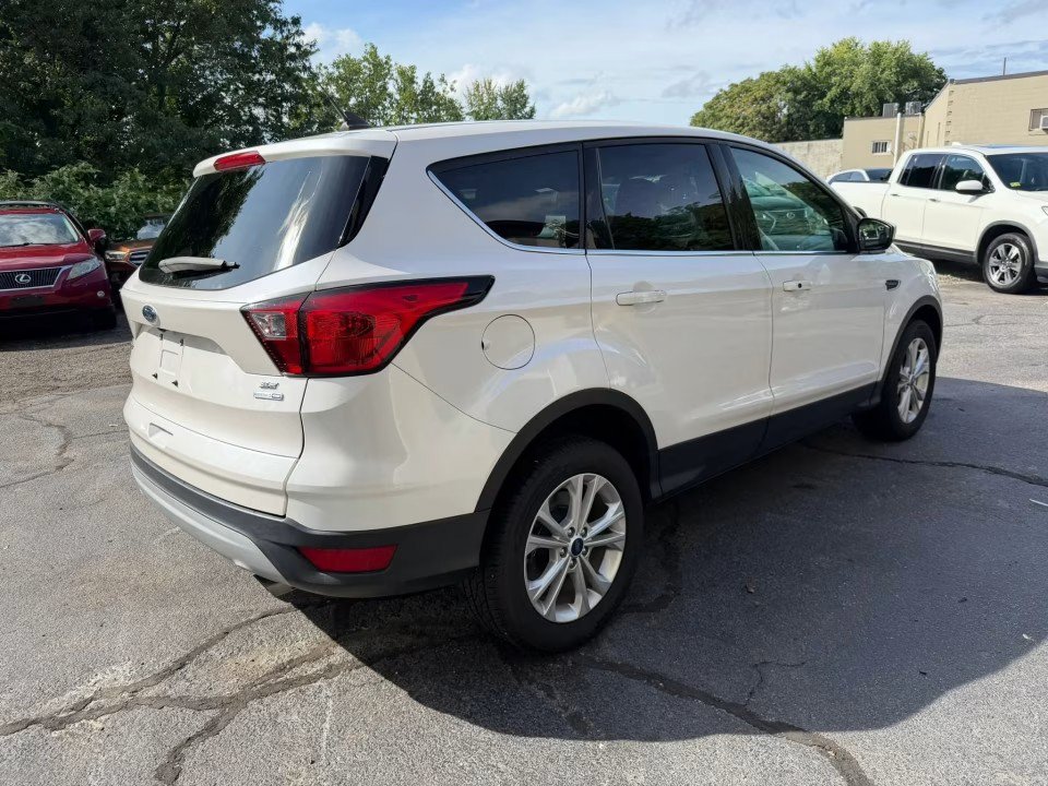 Used 2019 Ford Escape SE AWD/4WD image 6